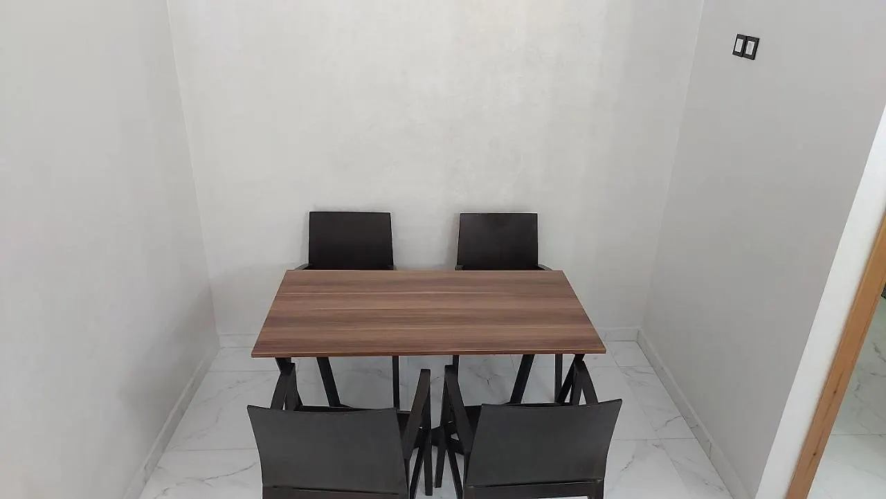 Appartement Vaste Et Propre. Fes Morocco